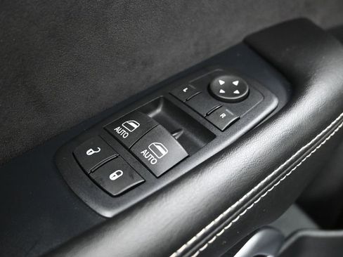 Used 2016 Dodge Challenger SRT w/ Technology Group RWD image 21