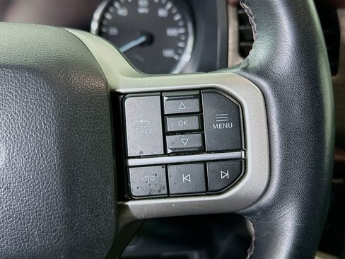 Used 2024 Ford Expedition Limited image 17