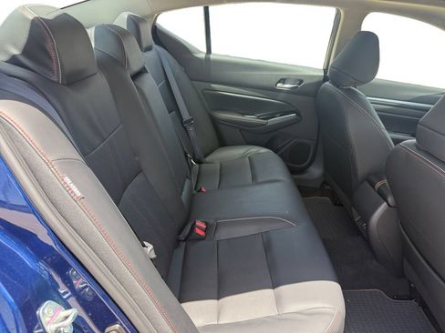 Used 2024 Nissan Altima 2.5 SR w/ SR Premium Package FWD image 17