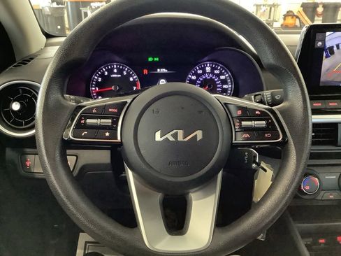 Certified 2024 Kia Forte LXS FWD image 17