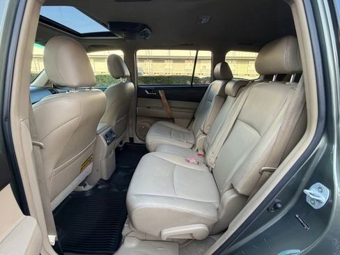 Used 2009 Toyota Highlander Limited AWD/4WD image 11