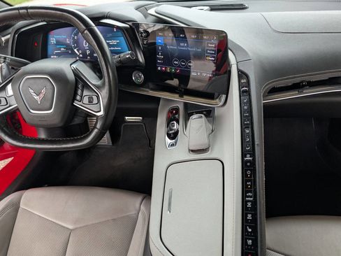 Used 2020 Chevrolet Corvette Stingray Preferred Cpe w/ 2LT Preferred Equipment Group image 19