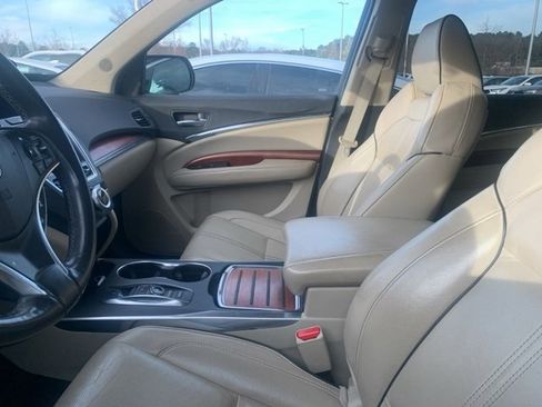 Used 2017 Acura MDX SH-AWD w/ Advance Package image 13