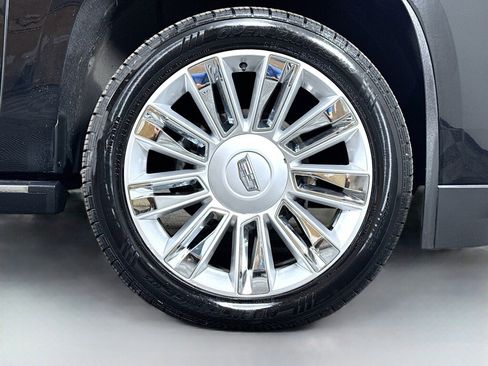Used 2016 Cadillac Escalade Platinum AWD/4WD image 53
