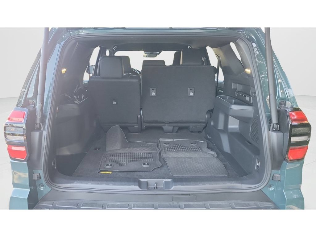 Used 2025 Toyota 4Runner TRD Off-Road Premium AWD/4WD image 9