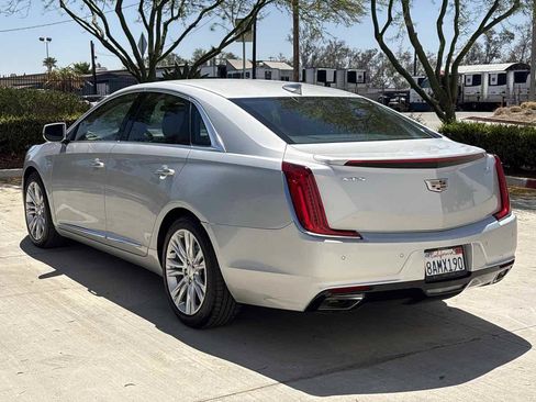 Used 2018 Cadillac XTS Luxury FWD image 5