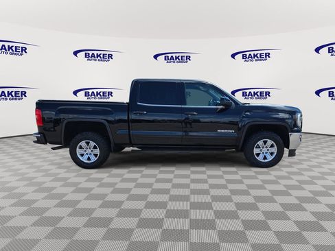Used 2017 GMC Sierra 1500 SLE w/ SLE Value Package AWD/4WD image 4