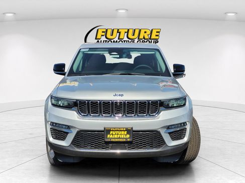 New 2024 Jeep Grand Cherokee Limited 4xe w/ Luxury Tech Group II image 2
