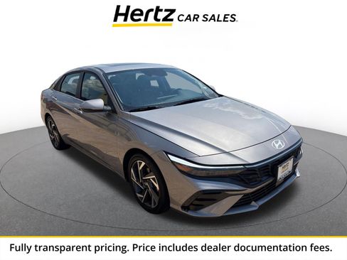 Used 2025 Hyundai Elantra Limited FWD image 1