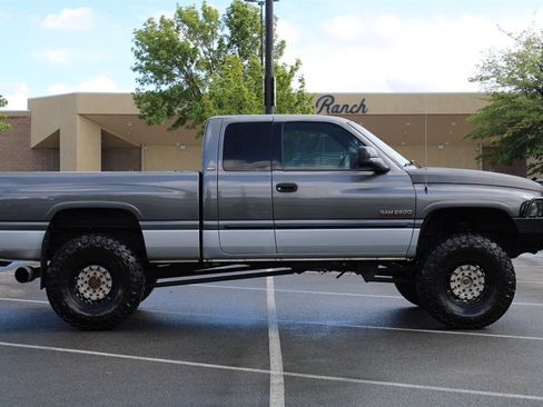 Used 2002 Dodge Ram 2500 Truck 4x4 Quad Cab image 6