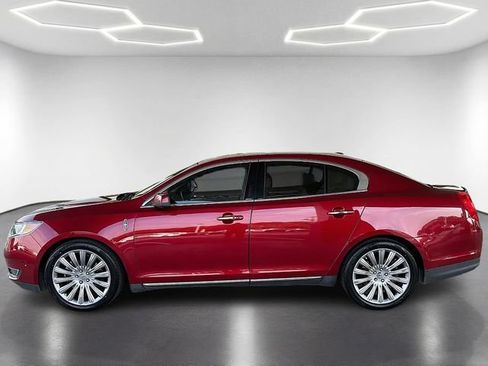 Used 2015 Lincoln MKS w/ Equipment Group 101A FWD image 9