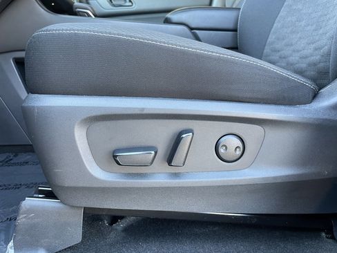 Used 2024 Nissan Pathfinder SV w/ Lighting Package (N92) image 42