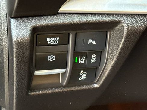 Used 2020 Acura MDX w/ Technology Package FWD image 22