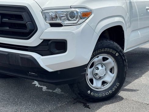 Used 2021 Toyota Tacoma SR AWD/4WD image 5