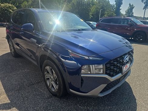 Used 2023 Hyundai Santa Fe SE FWD image 3