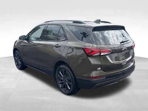 Used 2024 Chevrolet Equinox RS w/ RS Leather Package AWD/4WD image 5