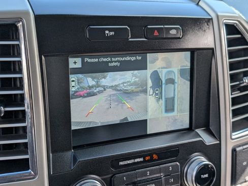 Used 2016 Ford F150 Lariat w/ Equipment Group 502A Luxury image 22