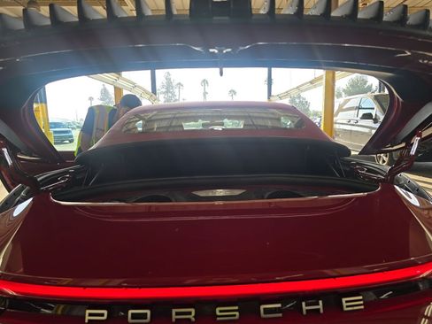 Used 2020 Porsche 911 Carrera S RWD image 14
