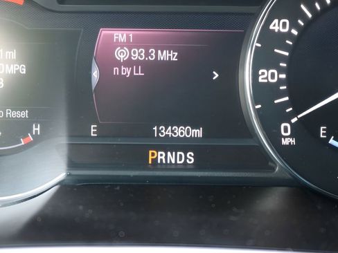 Used 2016 Lincoln MKX Reserve w/ Climate Package FWD image 27