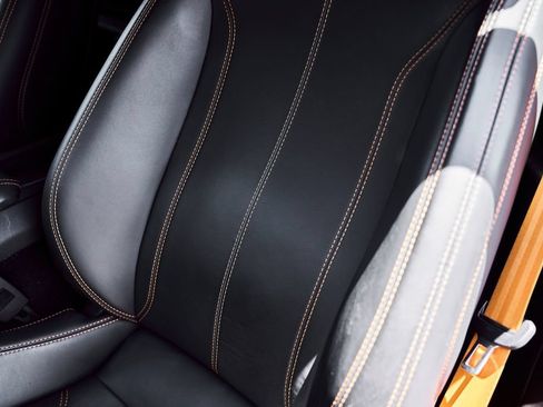 Used 2021 Lamborghini Huracan EVO RWD image 49