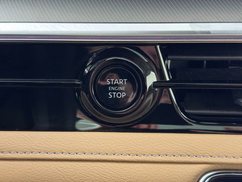 Used 2025 INFINITI QX80 Luxe w/ Cargo Package image 25