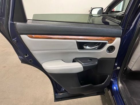 Used 2022 Honda CR-V Touring image 18