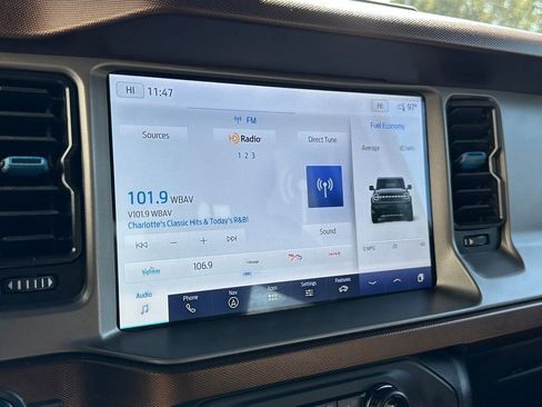 Used 2022 Ford Bronco Outer Banks w/ Sasquatch Package image 8