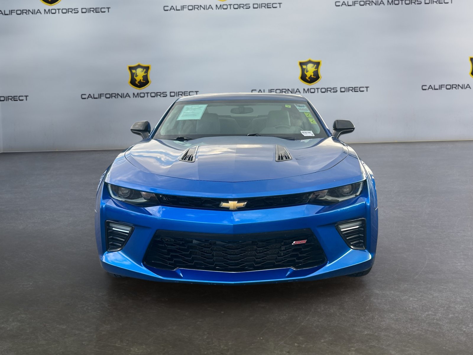 Used 2017 Chevrolet Camaro SS RWD image 2
