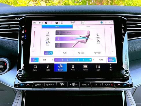 New 2026 Jeep Grand Wagoneer Limited AWD/4WD image 19