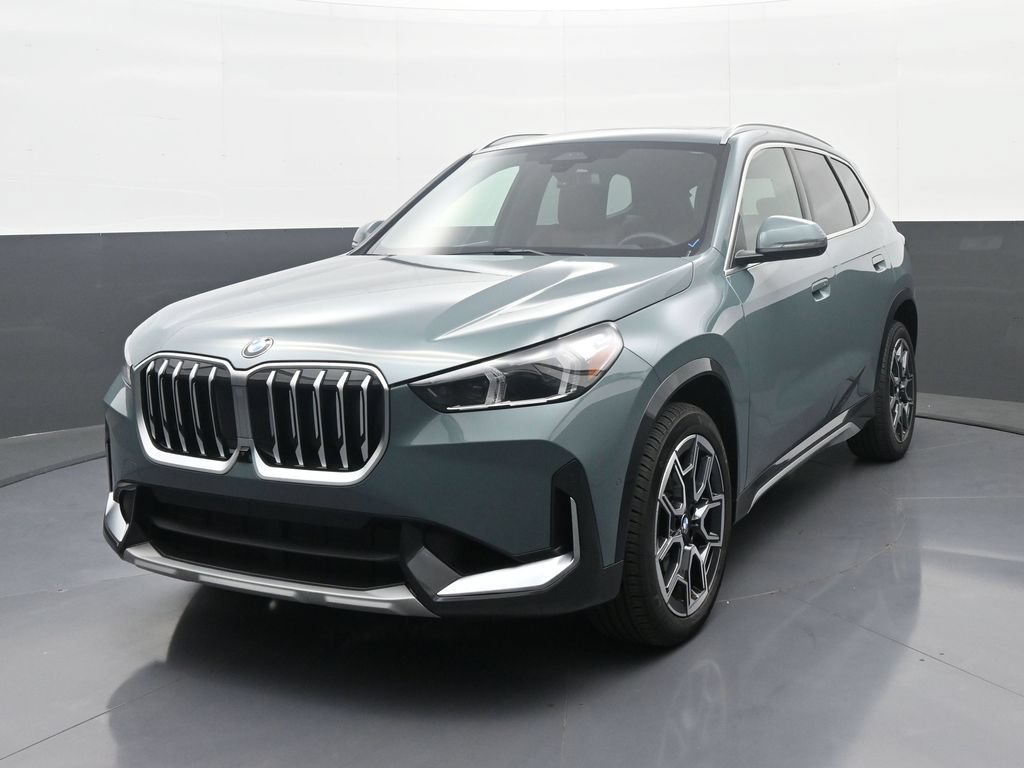 Used 2026 BMW X1 xDrive28i w/ Technology Package AWD/4WD image 1