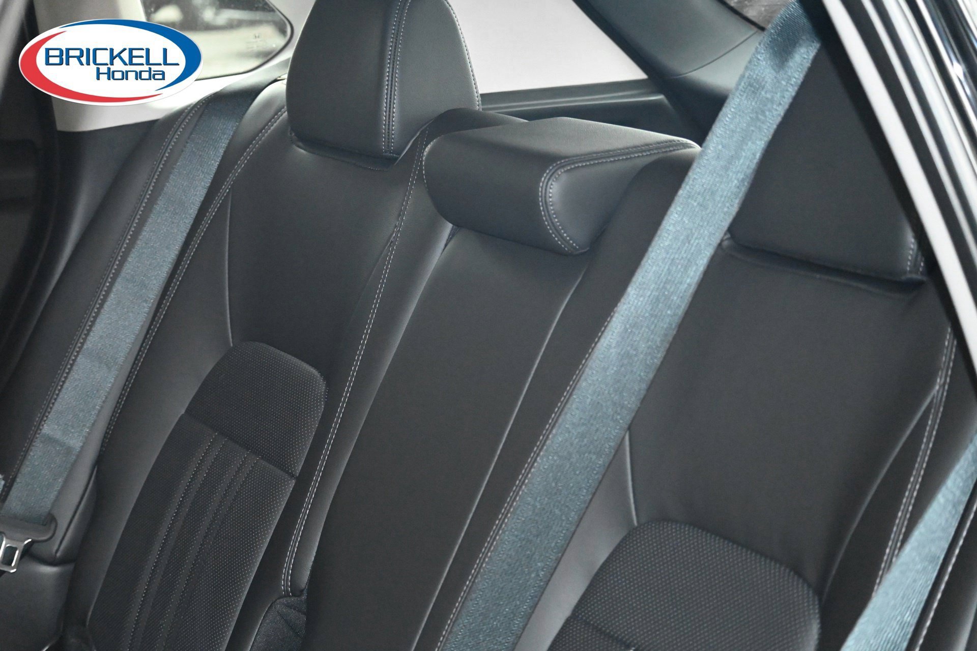 New 2027 Honda HR-V EX-L image 19