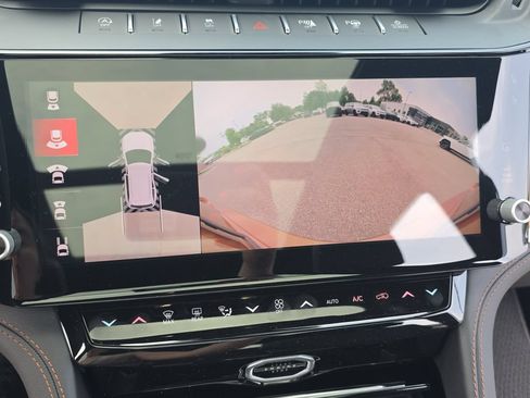 New 2026 Jeep Grand Cherokee Summit AWD/4WD image 24