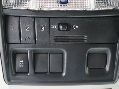 Used 2013 Toyota 4Runner SR5 RWD image 24