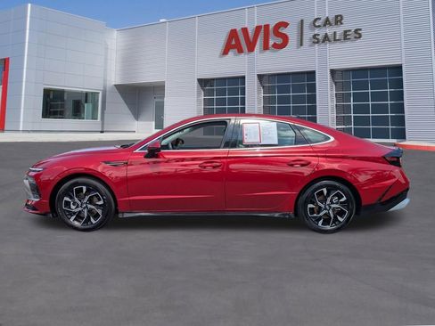 Used 2025 Hyundai Sonata SEL FWD image 10