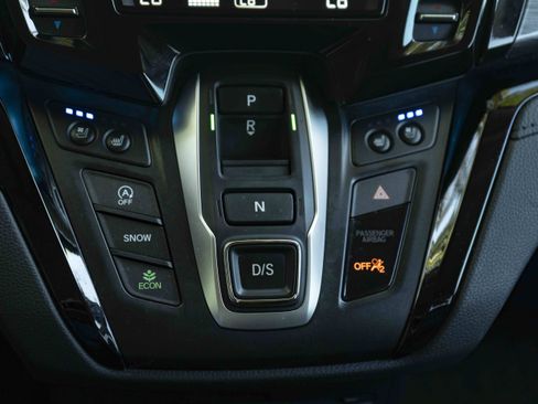 Used 2024 Honda Odyssey Elite image 33