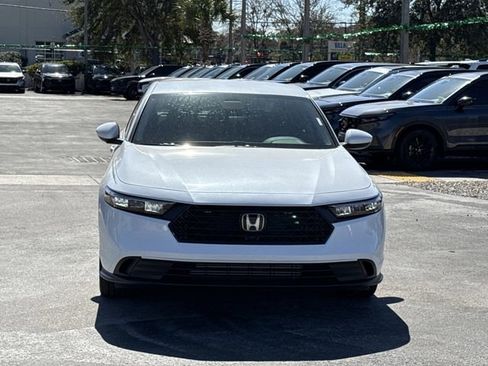 New 2025 Honda Accord LX image 4