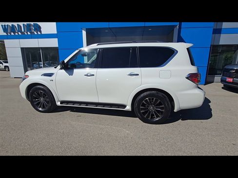 Used 2020 Nissan Armada Platinum w/ Captain's Chairs Package image 6