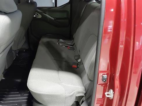 Used 2021 Nissan Frontier SV AWD/4WD image 21