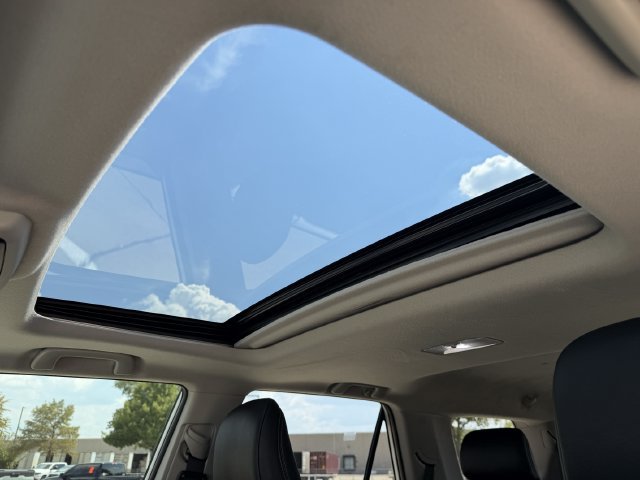Used 2023 Toyota 4Runner SR5 Premium w/ Moonroof Package RWD image 24