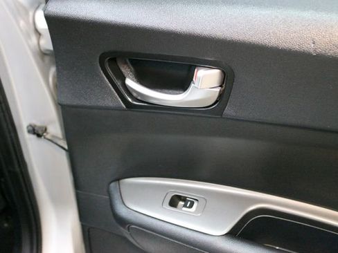 Used 2020 Kia Optima LX image 13