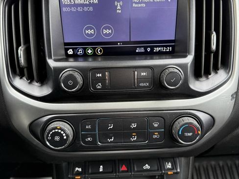 Used 2021 Chevrolet Colorado LT w/ Fleet Safety Package image 16