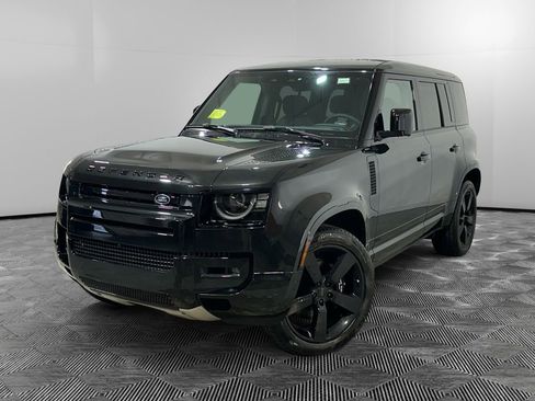 New 2026 Land Rover Defender 110 V8 image 1