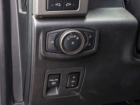 Used 2019 Ford F150 Raptor w/ Equipment Group 802A Luxury AWD/4WD image 35