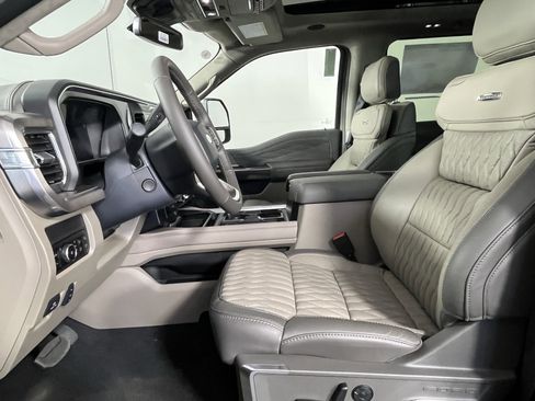 New 2026 Ford F350 Platinum w/ Platinum Plus Package AWD/4WD image 10