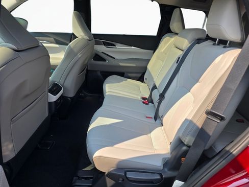 New 2026 INFINITI QX60 Luxe w/ Cargo Package AWD/4WD image 18