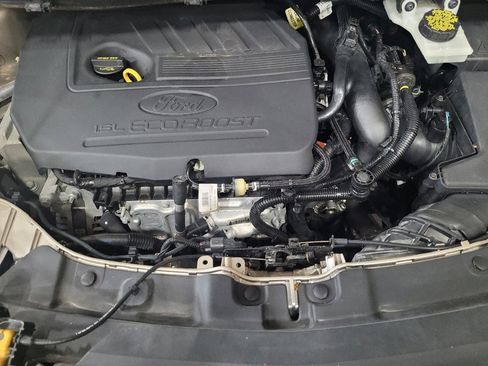 Used 2018 Ford Escape SE AWD/4WD image 30