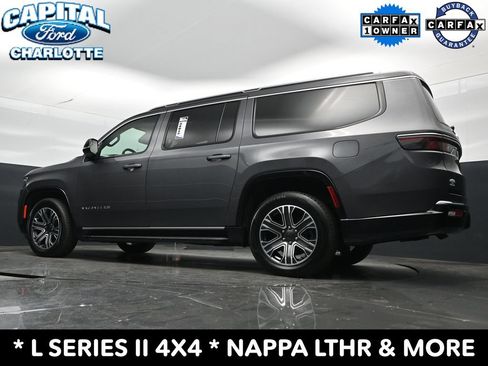 Used 2024 Jeep Wagoneer L Series II w/ Flexible Seating Group AWD/4WD image 23