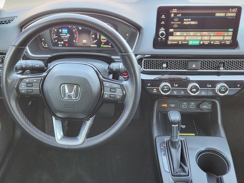 Used 2023 Honda Civic Touring image 28