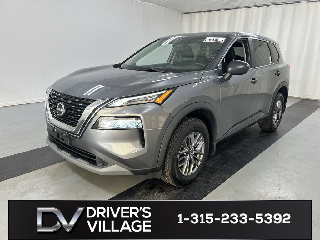 Used 2023 Nissan Rogue S AWD/4WD image 5