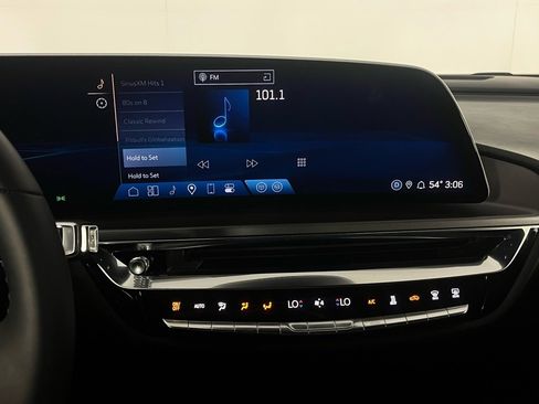 Used 2024 Cadillac Lyriq Tech w/ Driver Assist Package image 22